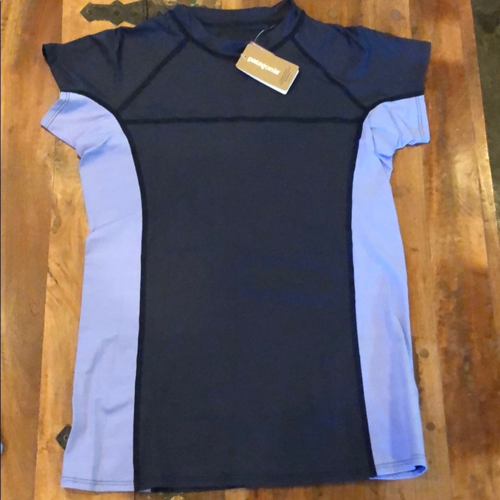 Patagonia Women's Navy and Light Purple Swim Top